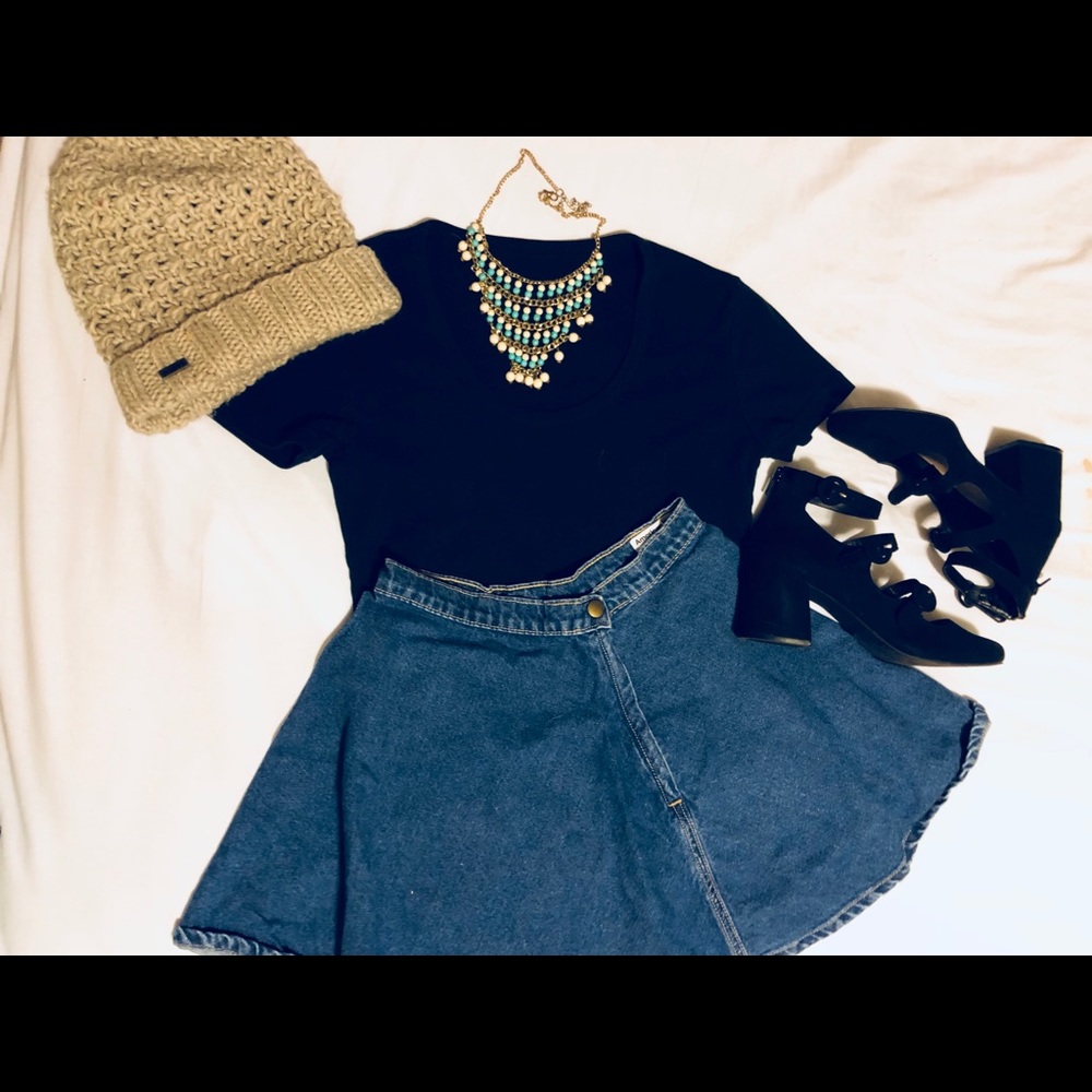 American Apparel Crop Top